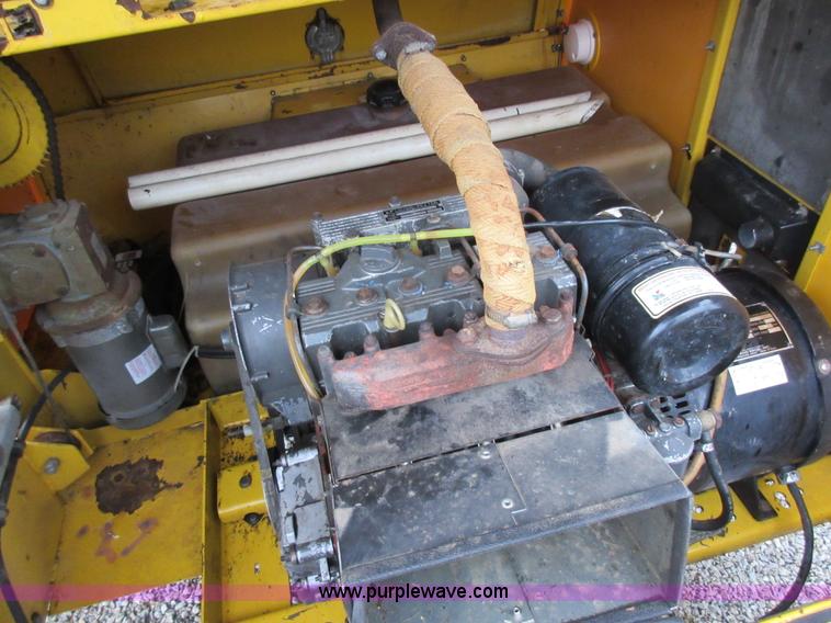 image for item J8679 Kilmond Bros Maxi-Lite light plant