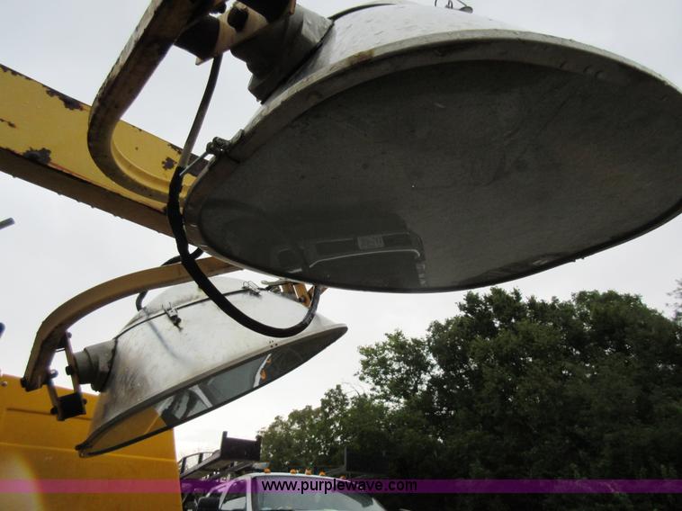 image for item J8679 Kilmond Bros Maxi-Lite light plant