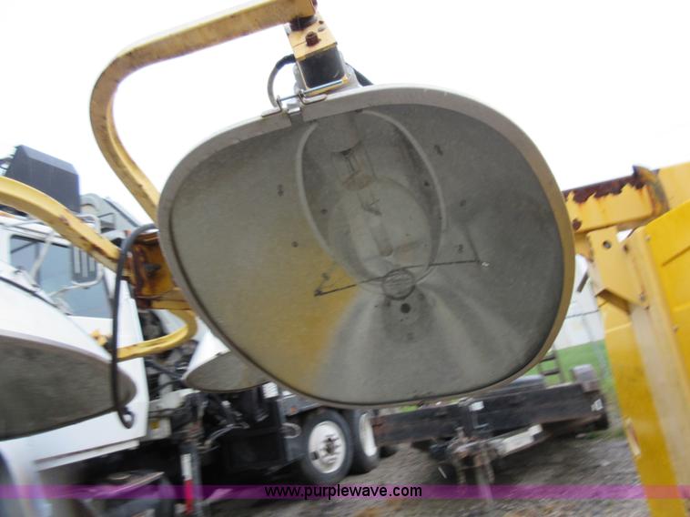 image for item J8679 Kilmond Bros Maxi-Lite light plant