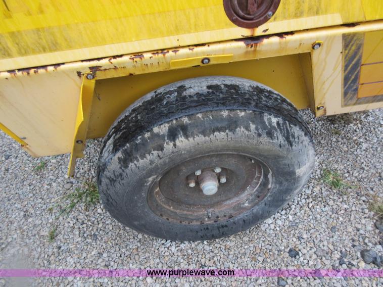 image for item J8679 Kilmond Bros Maxi-Lite light plant