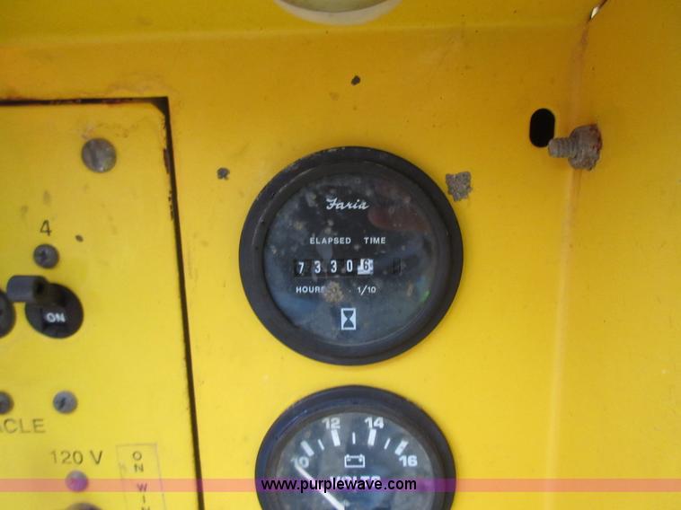 image for item J8679 Kilmond Bros Maxi-Lite light plant