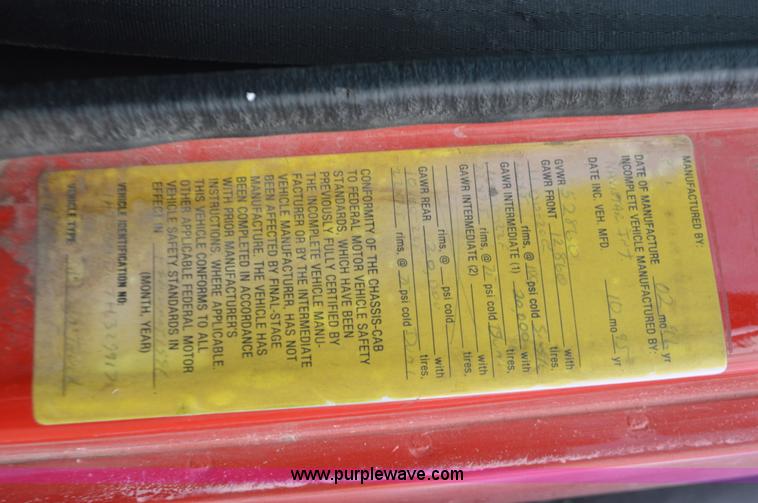 image for item J8682 1996 International 4900 dump truck