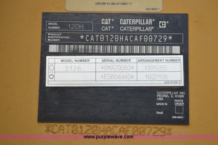 image for item J8684 2006 Caterpillar 120H motor grader