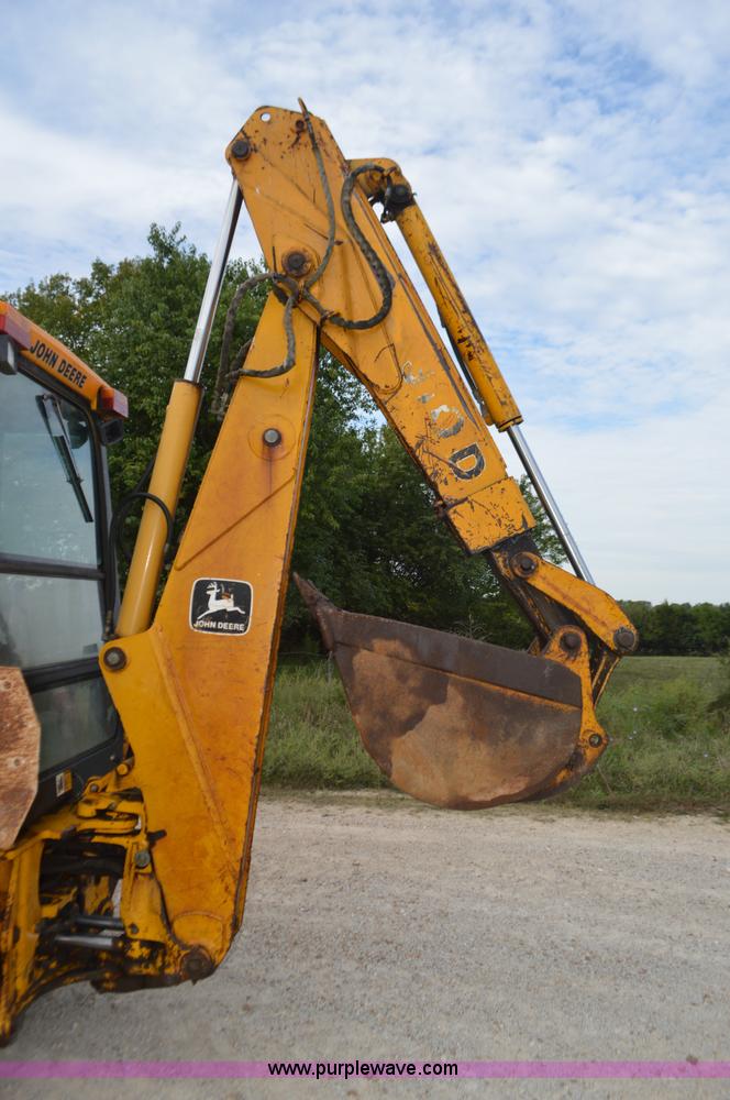 image for item J8685 1991 John Deere 310D backhoe