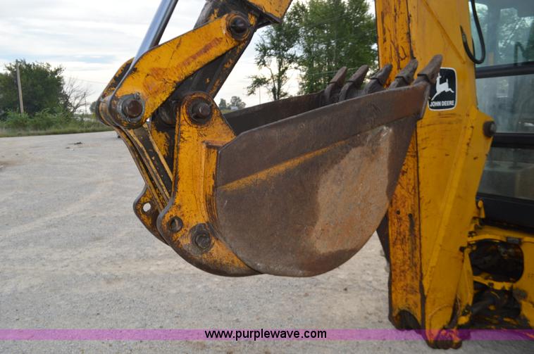 image for item J8685 1991 John Deere 310D backhoe