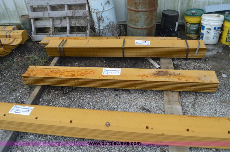 image for item J8690 (8) motor grader cutting edges