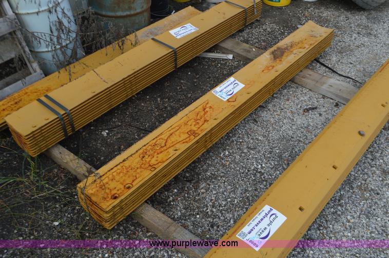 image for item J8690 (8) motor grader cutting edges