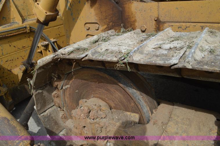 image for item J8693 Caterpillar D7F dozer