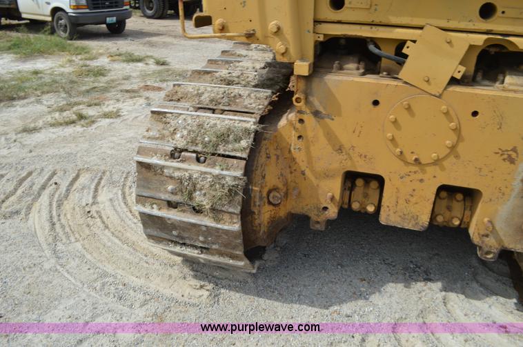 image for item J8693 Caterpillar D7F dozer