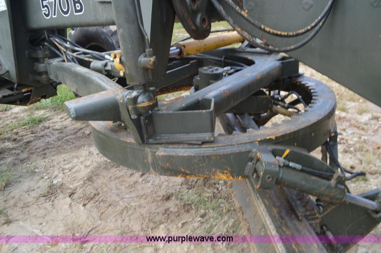 image for item J8696 1988 John Deere 570B motor grader