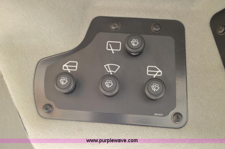 image for item J8697 2010 Caterpillar 140M motor grader