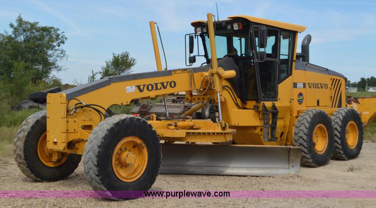 image for item J8698 2007 Volvo G930 motor grader