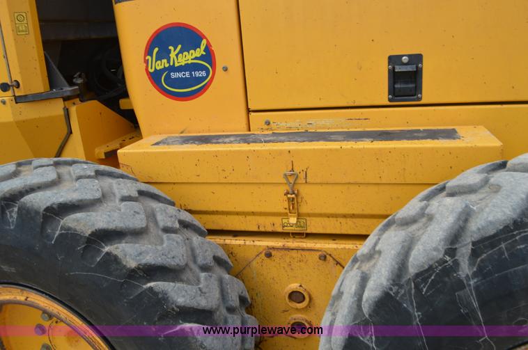 image for item J8698 2007 Volvo G930 motor grader