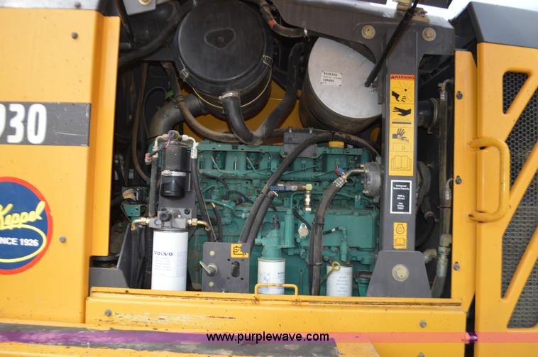 image for item J8698 2007 Volvo G930 motor grader