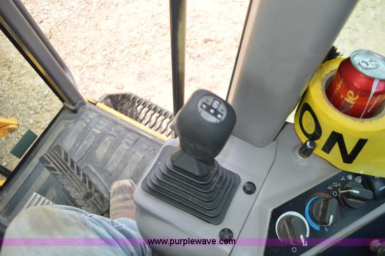 image for item J8698 2007 Volvo G930 motor grader