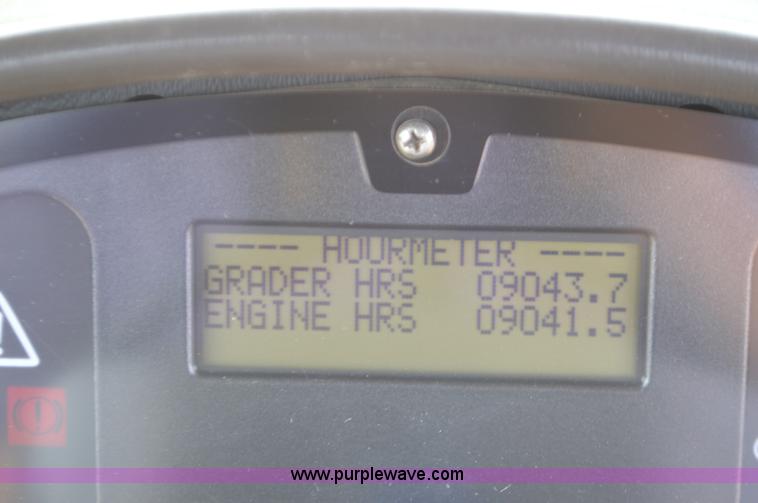 image for item J8698 2007 Volvo G930 motor grader