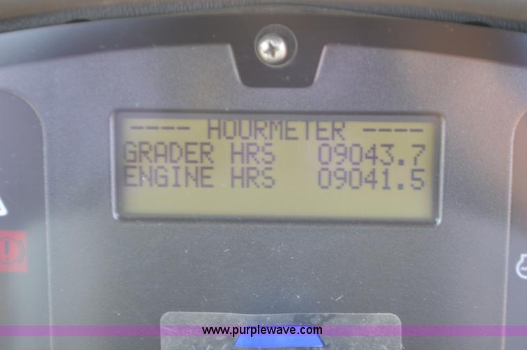 image for item J8698 2007 Volvo G930 motor grader