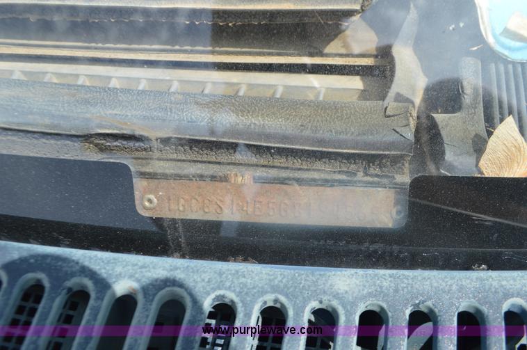 image for item J8701 1986 Chevrolet S10 pickup truck