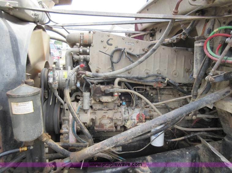 image for item J8704 1990 Freightliner FLC1124T dump truck