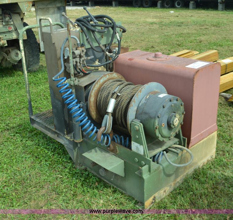 image for item J8705 DP Manufacturing V5BDX1LD hydraulic winch