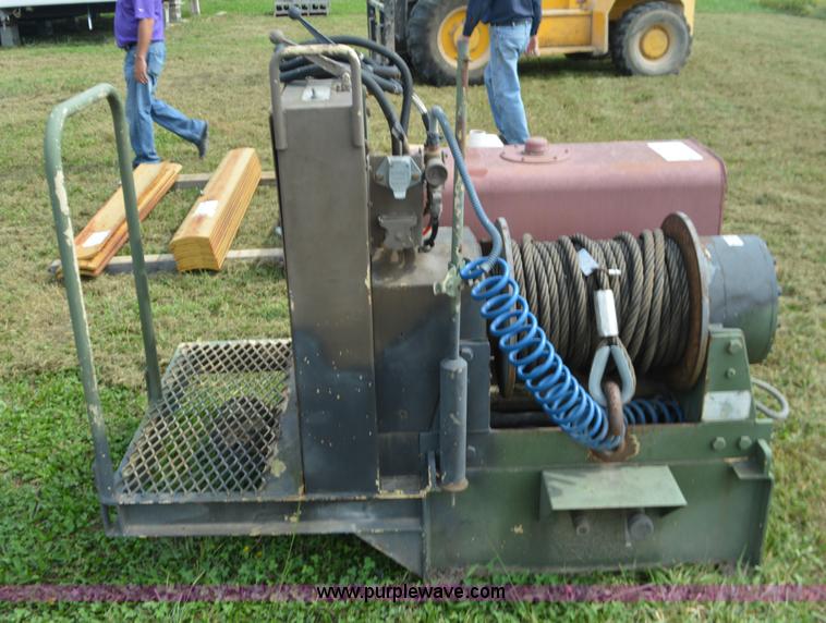 image for item J8705 DP Manufacturing V5BDX1LD hydraulic winch