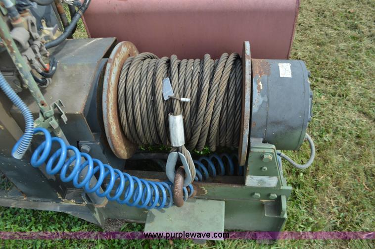 image for item J8705 DP Manufacturing V5BDX1LD hydraulic winch