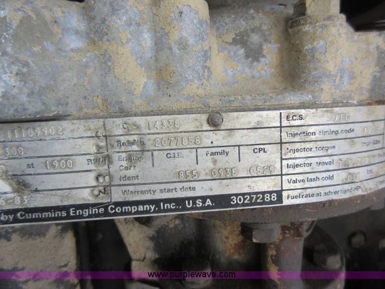 image for item J8706 1983 GMC Brigadier semi truck