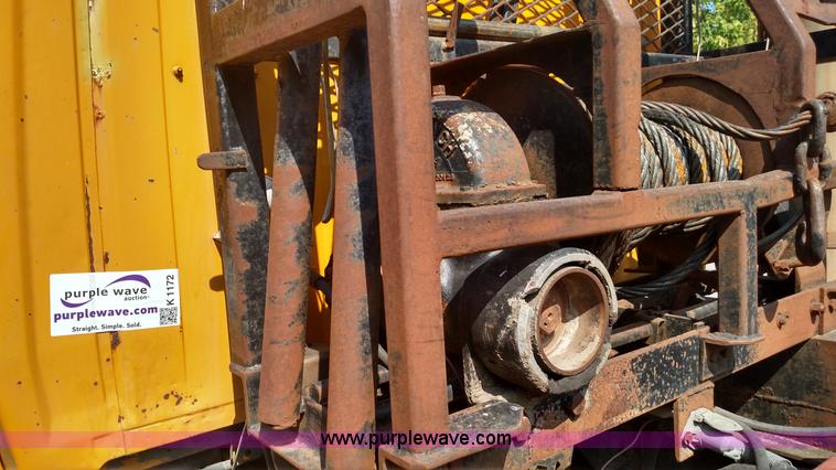 image for item K1172 1987 Ford LTL9000 semi truck
