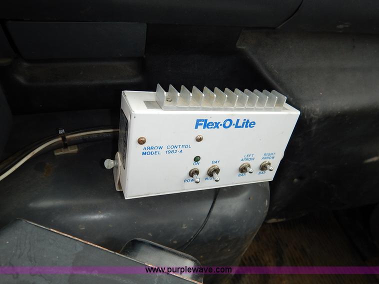 image for item K1649 1995 Ford LN8000 sewer rodder truck