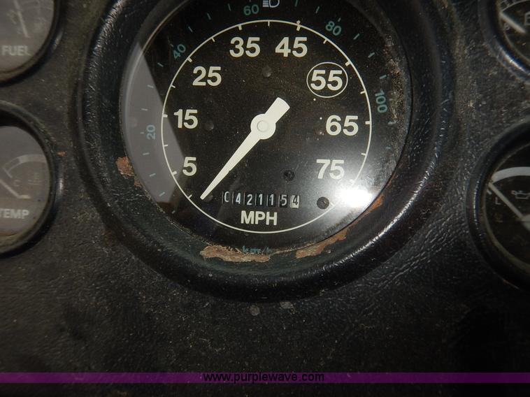 image for item K1649 1995 Ford LN8000 sewer rodder truck