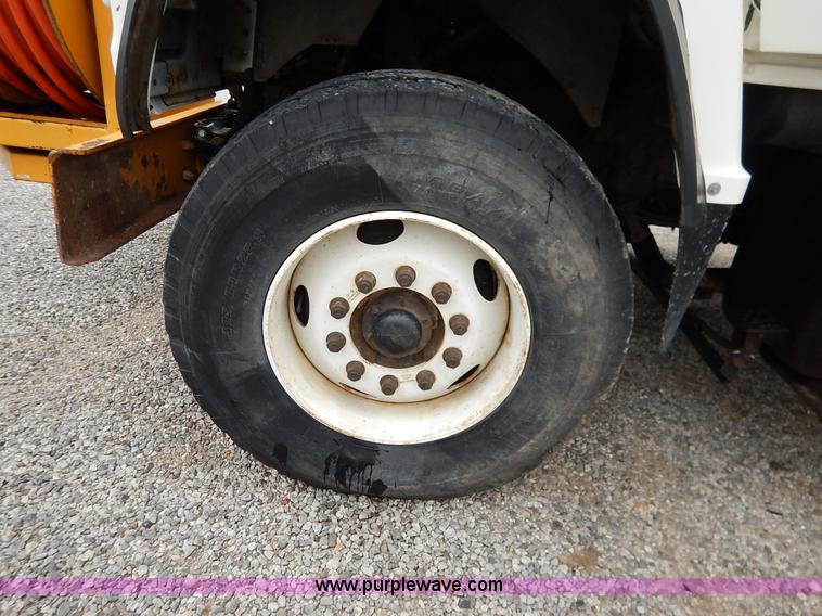 image for item K1649 1995 Ford LN8000 sewer rodder truck