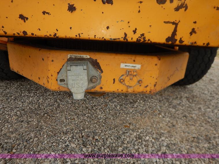 image for item K1649 1995 Ford LN8000 sewer rodder truck