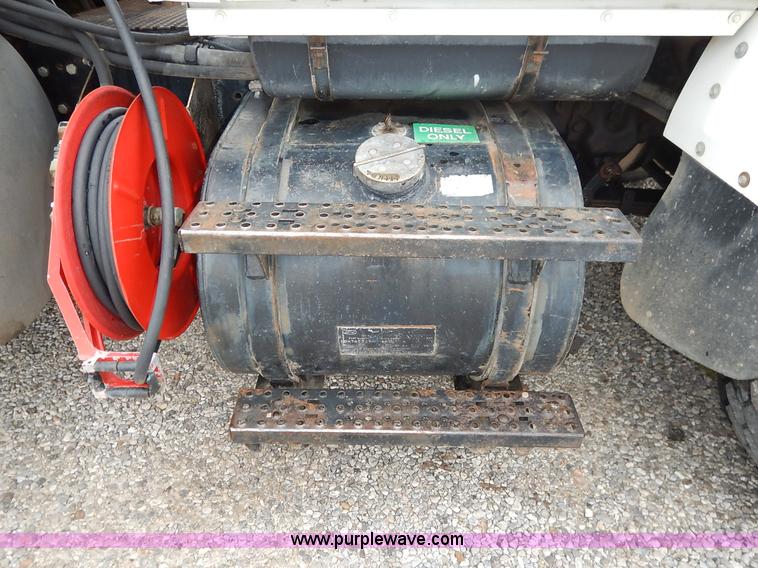 image for item K1649 1995 Ford LN8000 sewer rodder truck