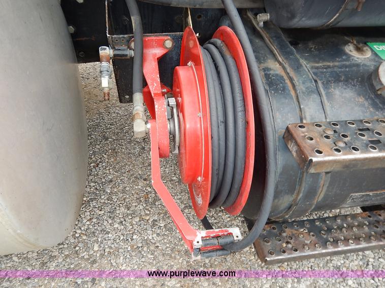 image for item K1649 1995 Ford LN8000 sewer rodder truck