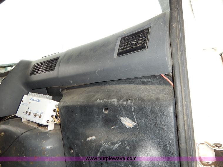 image for item K1649 1995 Ford LN8000 sewer rodder truck