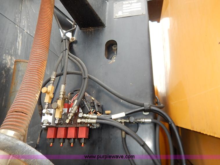 image for item K1649 1995 Ford LN8000 sewer rodder truck