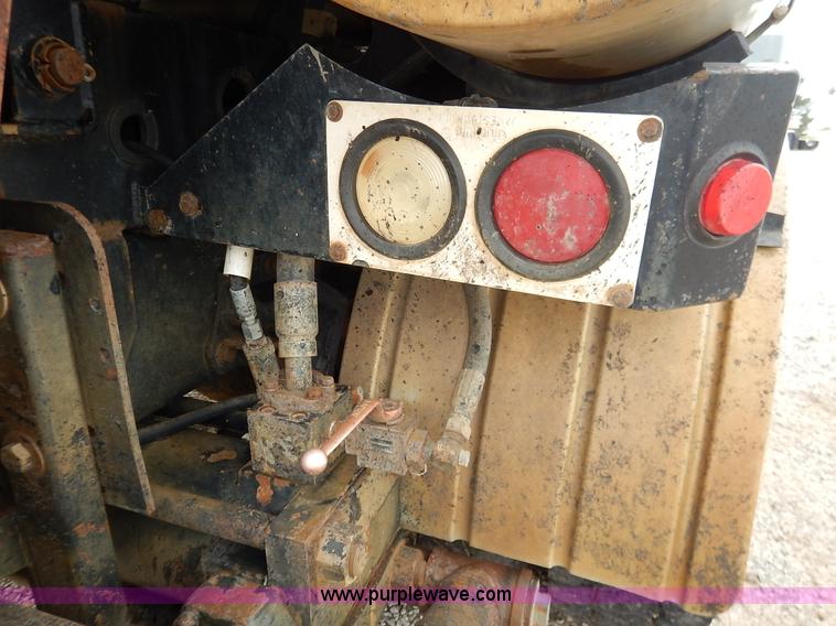 image for item K1649 1995 Ford LN8000 sewer rodder truck