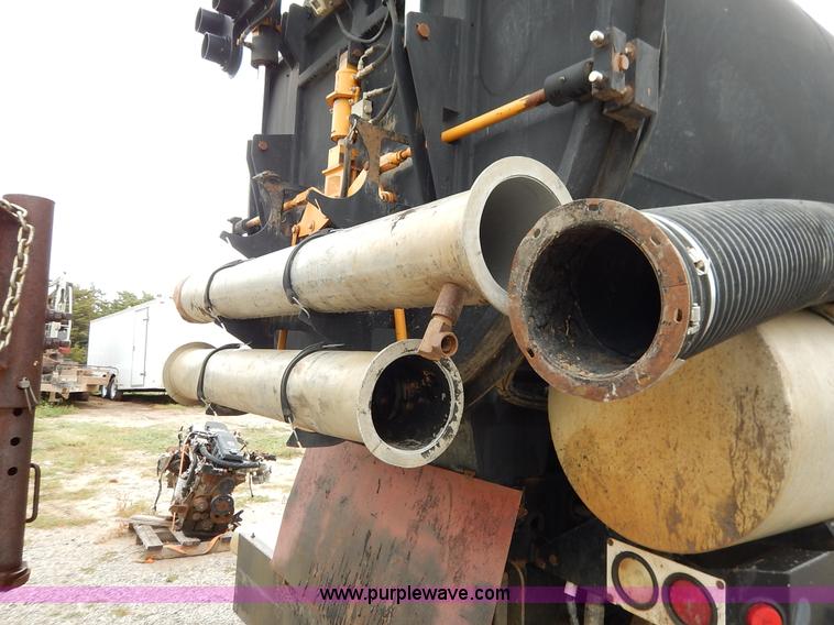 image for item K1649 1995 Ford LN8000 sewer rodder truck