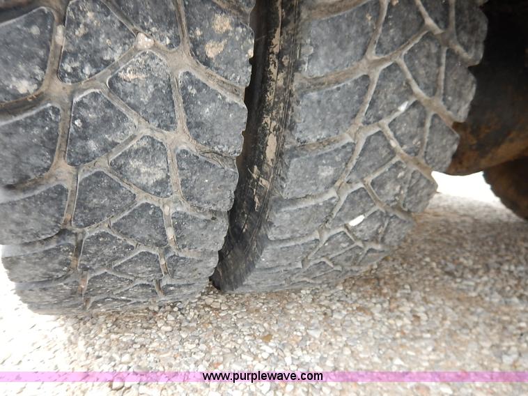 image for item K1649 1995 Ford LN8000 sewer rodder truck