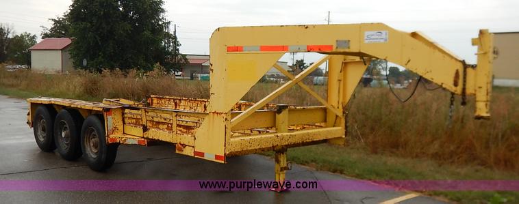 image for item K1660 1987 Belshie T-2 equipment trailer