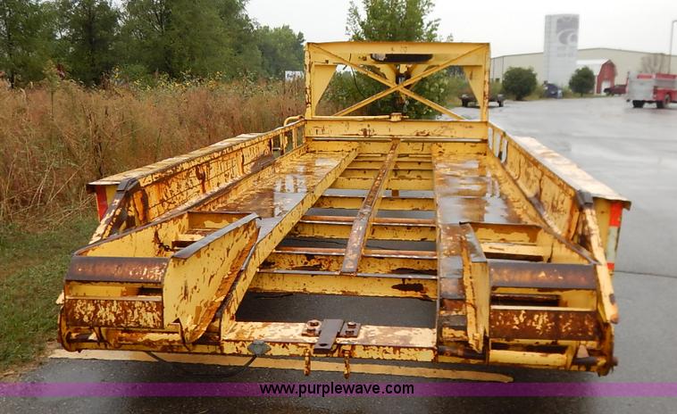 image for item K1660 1987 Belshie T-2 equipment trailer