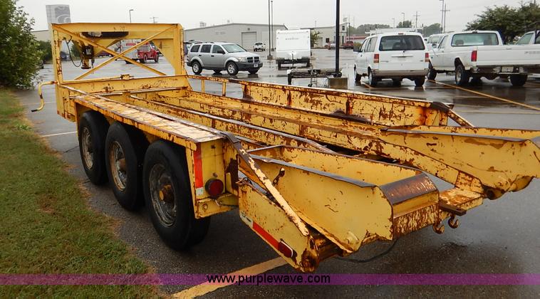 image for item K1660 1987 Belshie T-2 equipment trailer