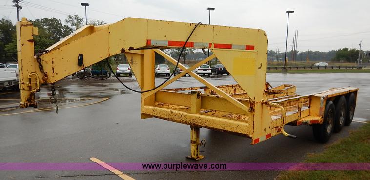 image for item K1660 1987 Belshie T-2 equipment trailer