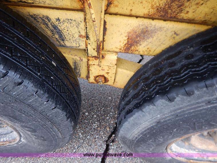 image for item K1660 1987 Belshie T-2 equipment trailer