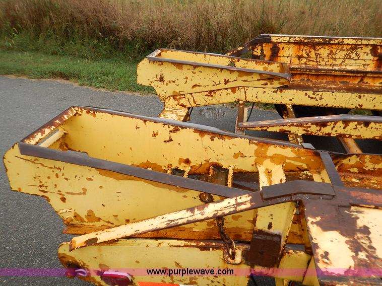 image for item K1660 1987 Belshie T-2 equipment trailer