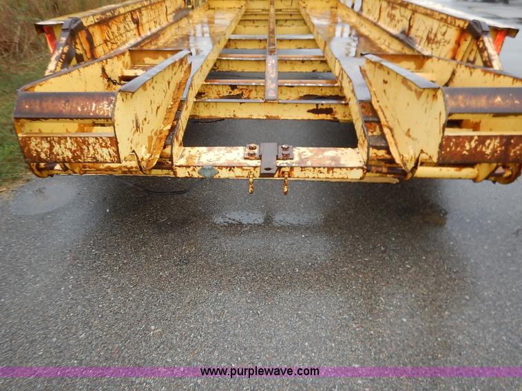 image for item K1660 1987 Belshie T-2 equipment trailer