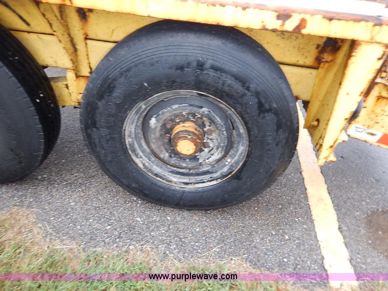 image for item K1660 1987 Belshie T-2 equipment trailer