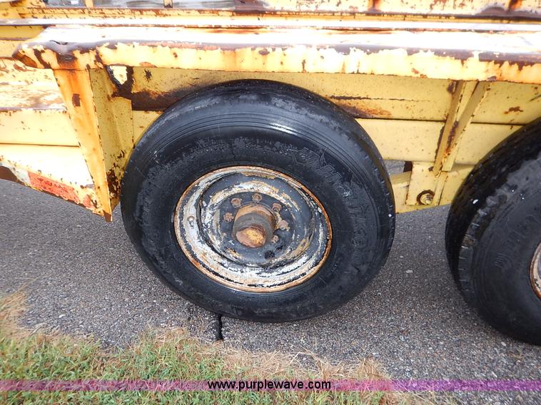 image for item K1660 1987 Belshie T-2 equipment trailer