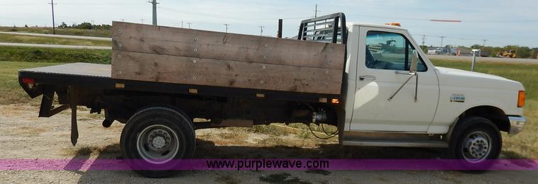 image for item K1718 1991 Ford F450 Super Duty Custom dump bed truck