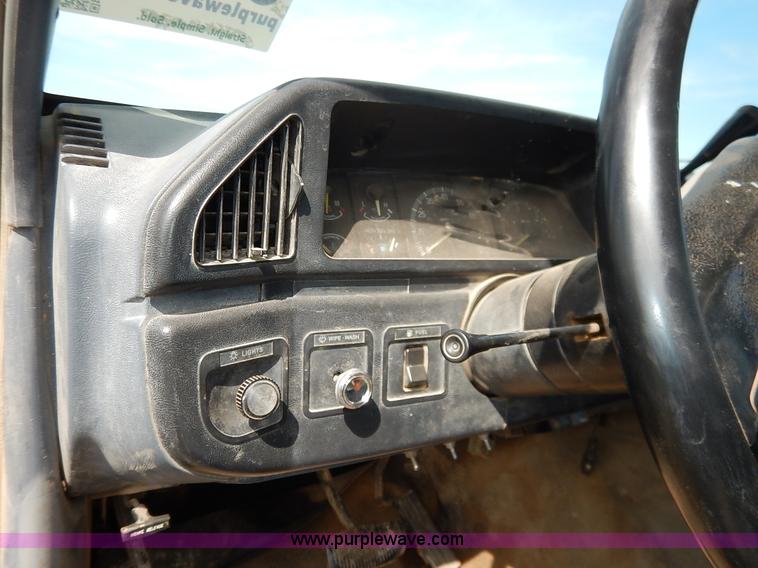 image for item K1718 1991 Ford F450 Super Duty Custom dump bed truck